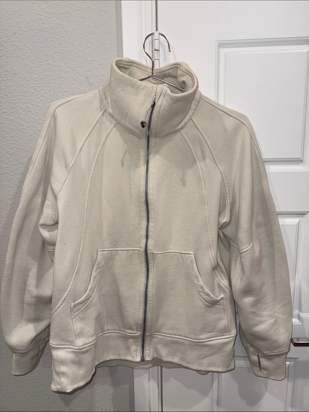 Women’s Cream Full-Zip Fleece Jacket